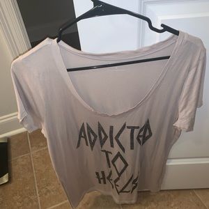 Express statement tee